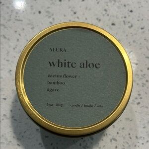Alura White Aloe Candle with Gold Lid